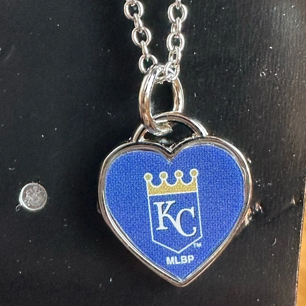 Wincraft Silver and Blue Heart Necklace